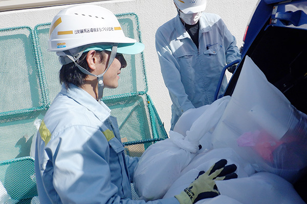 ごみ収集の様子